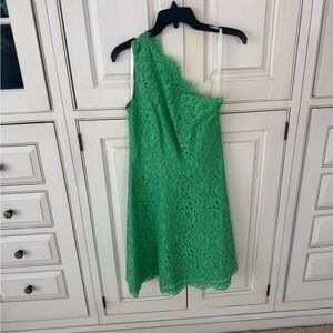Green Lace One-Shoulder Dress